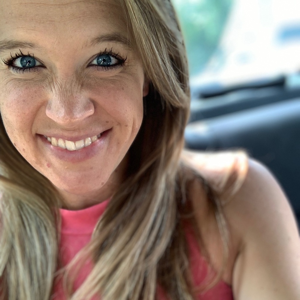 Meet your Posher, Cecelia